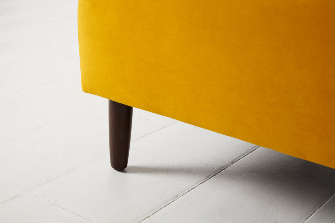 Model 05 Loveseat
