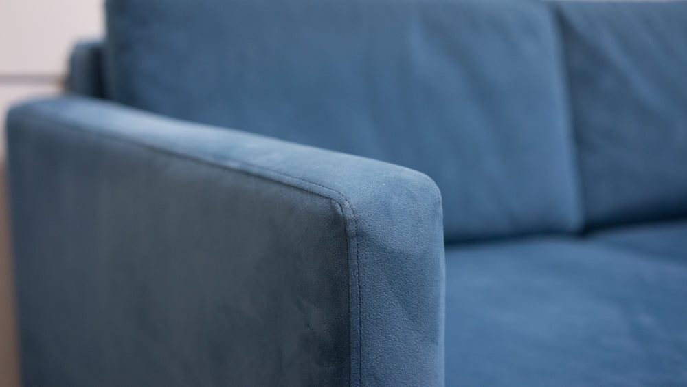 Model 01 Sofa, Teal, Loop 3