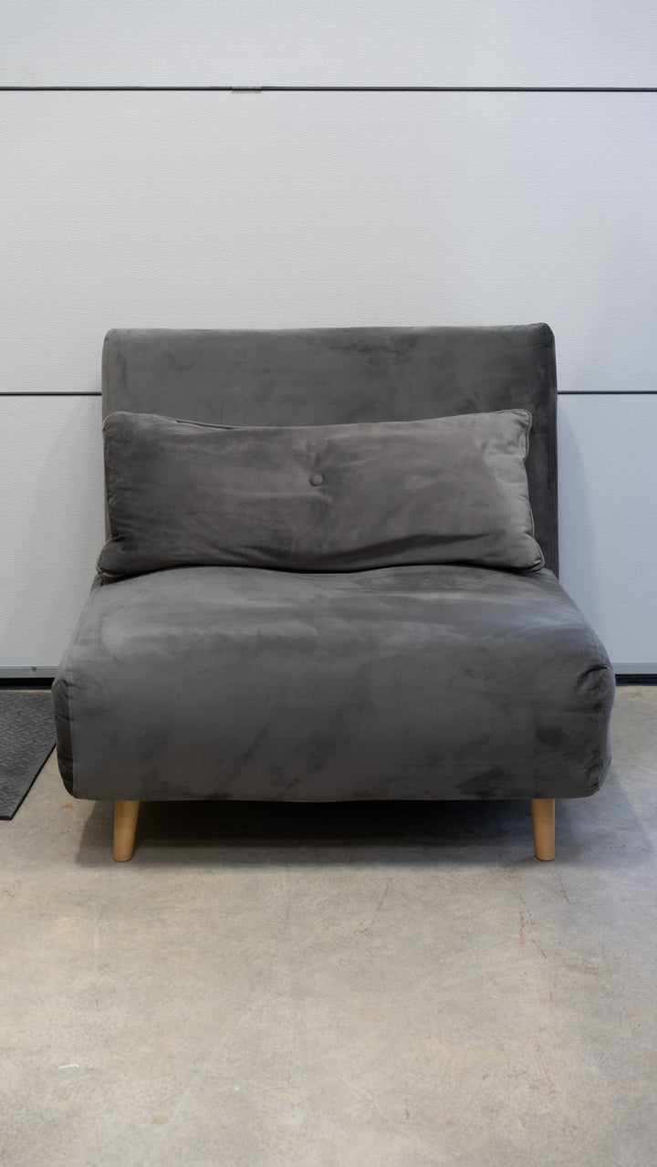 Grey armchair bed, Loop 2